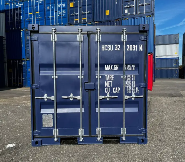 8ft workshop container - Image 4